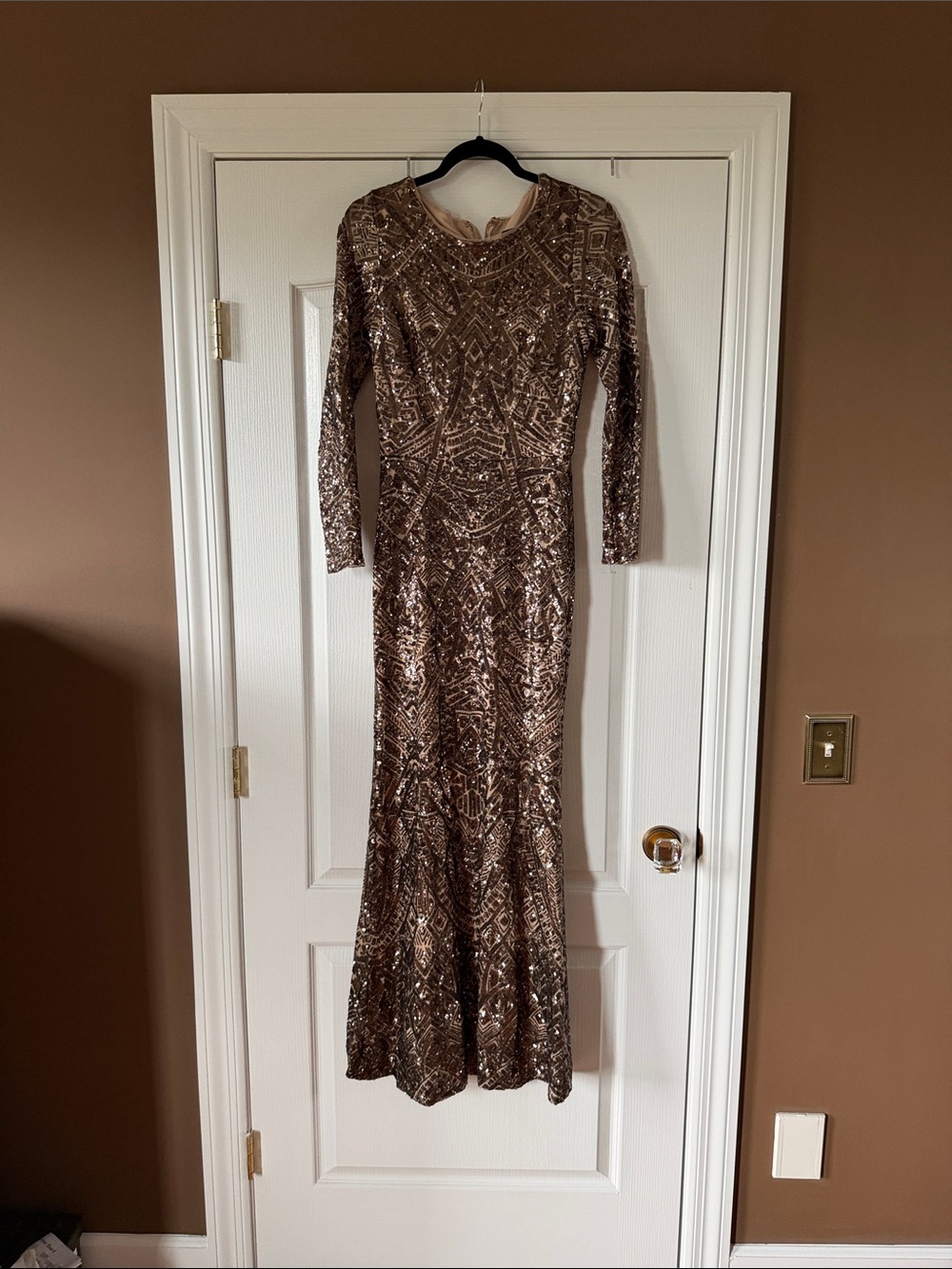 Betsy & Adam Metallic Sequin Long Sleeve Gown in Gold Tone
